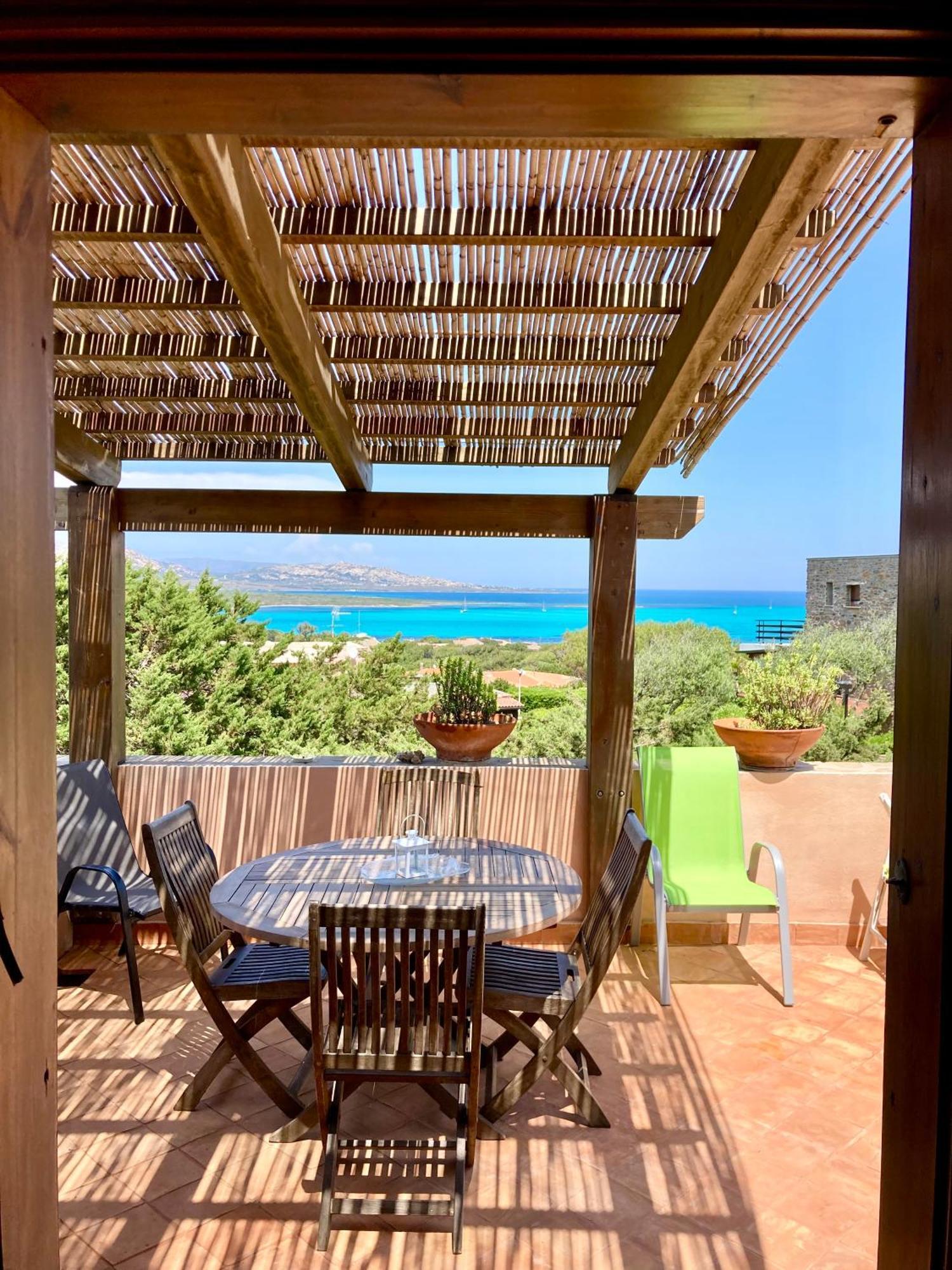 Appartamento Vista Mare - Amazing Sea View Apartment Stintino Exterior photo